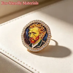 Spilla artistica con ritratto di Vincent van Gogh e cornice di strass su pelle.