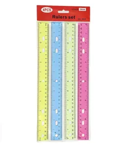 Juego de 4 reglas de plástico de 30 cm de colores con diseño hueco y escalas dobles