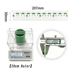 Detailed view of a 20cm transparent wavy plastic ruler with measurements and weight.