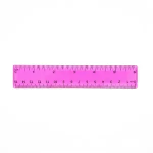 Detailansicht eines 15 cm langen pinkfarbenen transparenten Lineals mit cm- und Zoll-Skala
