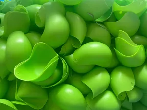 Collection en vrac de pocheuses à œufs en silicone vert pour la nourriture de bébé