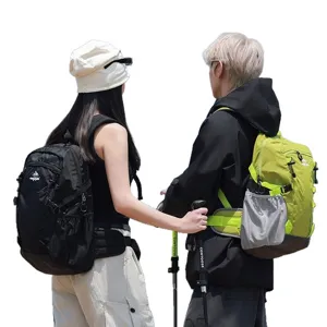 Zaino da trekking all'aperto leggero per uomo e donna con grande capacità