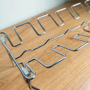 Close-up detail showing the durable stainless steel wire structure of the chicken leg grill rack.
