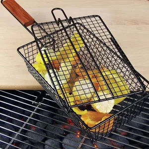 Non-Stick BBQ Grill Basket Iron Roast Chicken Net With Foldable Wooden Handle Portable Outdoor Grilling Accessories For Meat Vegetable