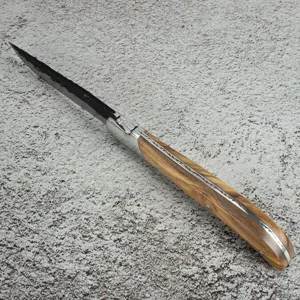 Cuchillo de carne Laguiole con mango de madera de olivo y hoja de acero satinado