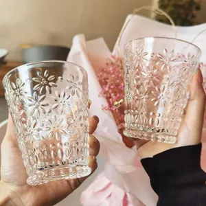 Elegant retro embossed daisy floral pattern glass cups for coffee juice water cup