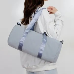 Grande borsa da palestra grigia impermeabile con separazione secco-umido per viaggi