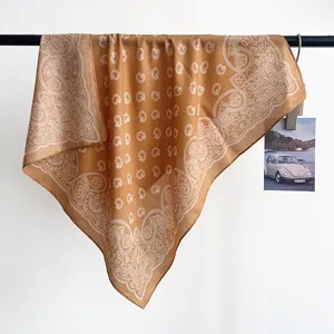 Foulard Quadrato Paisley Vintage Effetto Seta Bandana in Poliestere Fazzoletto per Donna Uomo Decoro Sciarpa Stile Britannico