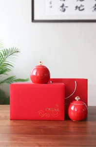 Luxuriöses Set aus roten Teedosen aus Keramik mit Geschenkbox und Tragetasche für Tee