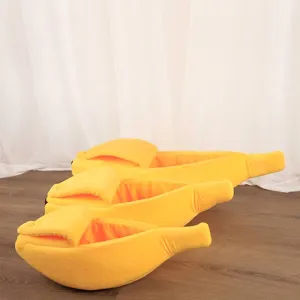Creative semi-enclosed banana shaped plush bed for cats and small dogs, cozy pet nest