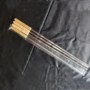 Brochettes de barbecue plates en acier inoxydable avec poignée en bois, 60cm pour extérieur.