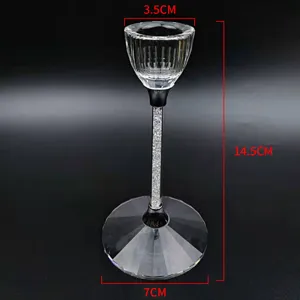 Kristall-Kerzenhalter mit Strass-Stiel und Maßen: 14,5 cm Höhe und 7 cm Basisdurchmesser