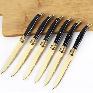 Set di coltelli da bistecca in acciaio inossidabile dorato con manici neri cucina