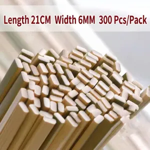 Macro detail view of 21cm flat bamboo BBQ skewers, pack of 300 sticks for grilling
