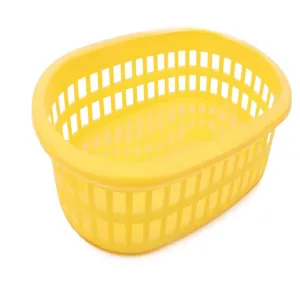 Panier ovale en plastique jaune avec motif en treillis pour snacks et apéritif.