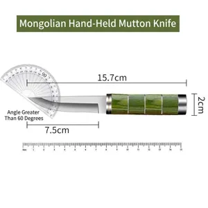 Detalle de cuchillo mongol con 15,7 cm de largo total y medidas de mango de madera