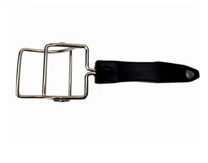 Universal chrome-plated plate gripper featuring a black heat-insulated handle for oven trays