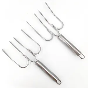 Fourchette à rôtir en acier inoxydable pour dinde barbecue cuisine en plein air.