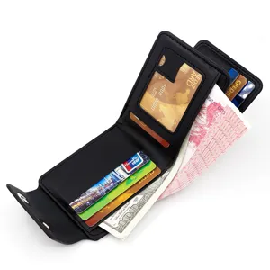 Schlanke schwarze Herren-Bifold-Brieftasche mit Kartenfächern und Magnetverschluss.