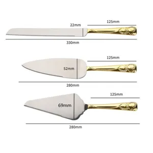Detaillierte Maßzeichnung für goldene Tortenmesser und Hebersets mit schönem Herzmuster