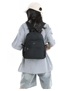 Schwarzer Oxford Stoff Damen Rucksack für Alltag Pendeln Reise leicht modische Tasche