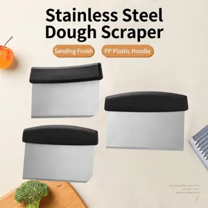 Edelstahl Teigschaber Set mit ergonomischen schwarzen Griffen zum Schneiden von Teig