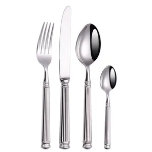 Elegant 4-delig roestvrijstalen bestekset met Romeinse gestreepte handgrepen voor diner