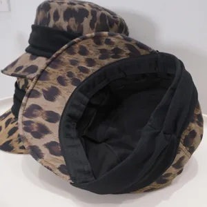Leopardenmuster Flachkappe retro Plissee Freizeit Mode Outdoor Sonnenhut schwarzes Band