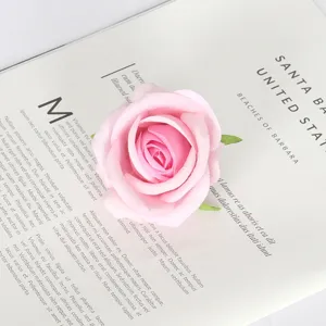 Tête de rose en velours artificiel, fleur artificielle rose 7cm pour décoration de gâteau de mariage.