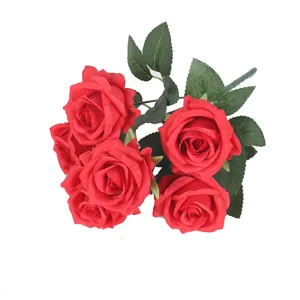 Bouquet di 6 rose rosse artificiali per decorazioni di casa, matrimoni ed eventi