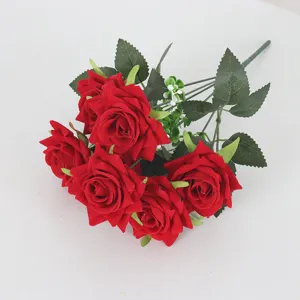 Mazzo di rose artificiali in velluto a 7 teste per matrimonio e decorazione domestica.