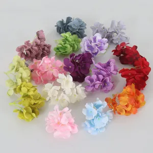 Mini testine di fiori di ortensia artificiali per accessori per capelli DIY e decorazioni.