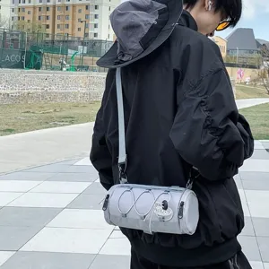 Minimalistische Nylon Zylinder Umhängetasche Farbkontrast Sport Bungee Kordel Schultertasche Outdoor Camping Lässige Kleine Fasstasche Für Damen Herren
