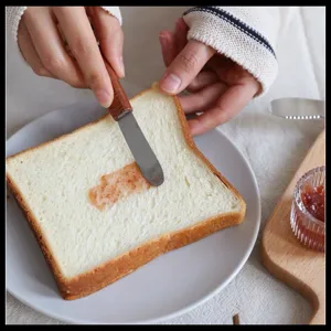 Japanese Vintage Stainless Steel Butter Knife Beech Wood Handle Serrated Jam Spreader Dessert Knife For Kitchen Dining Table Home