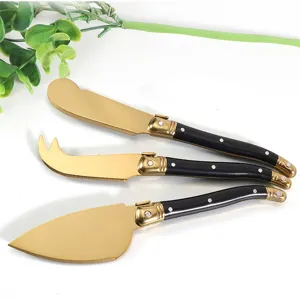 3-teiliges Titanium Gold Käsemesser-Set mit schwarzen Griffen für elegantes Servieren