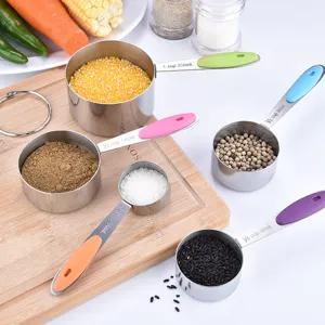 Set di tazze di misurazione in acciaio inox con manici in silicone 10pz