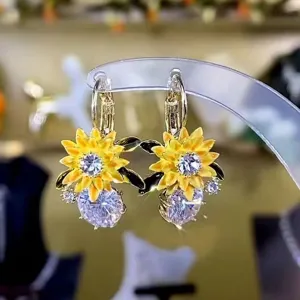 Pastoral Style Sunflower Floral Drop Earrings Sweet Fresh Copper Alloy Rhinestone Inlaid Dangle Earrings For Women Fashion Jewelry Gift
