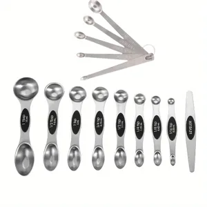 Edelstahl Messlöffel Set mit doppelten Enden, Mikrolöffeln und Abstreifer zum Backen.