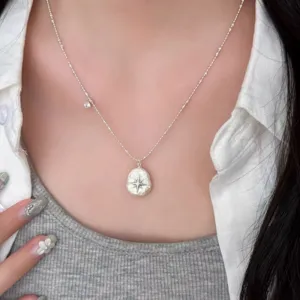 French Vintage Irregular Artificial Pearl Star Necklace For Women Geometric Rhinestone Pendant Necklace Jewelry Gift