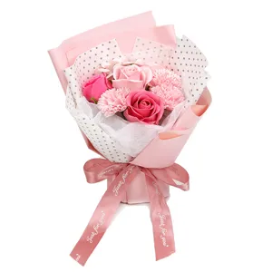 Roze zeep bloemen boeket kunstmatige roos anjer cadeau voor Valentijnsdag docenten