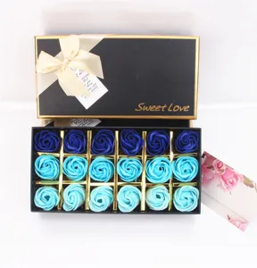 Exquise blauwe gradiënt zeep roos geschenkdoos met elegant gouden lint detail