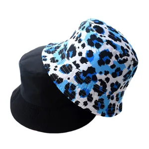 Reversible bucket hat for men and women, stylish sun protection sunhat for summer outdoor.