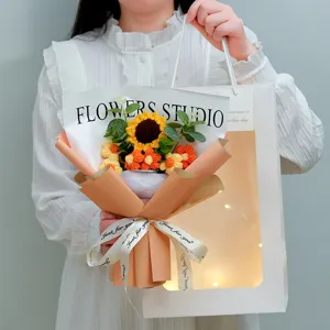 Bouquet di girasoli all'uncinetto fatto a mano prodotto finito fiore lavorato