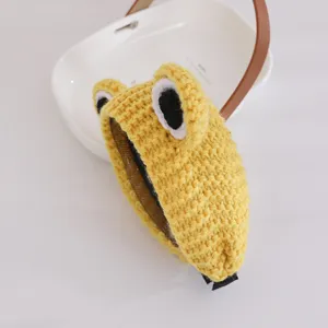 Cute yellow knitted frog headband, handmade crochet big eye hair hoop for autumn and winter.