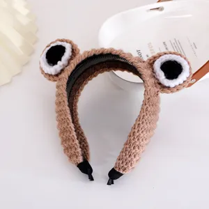 Cute brown knitted headband with big frog eyes, warm and soft hair hoop for autumn and winter.