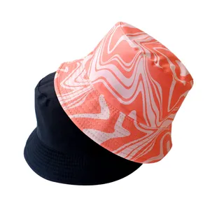 Chapeau bob réversible pour hommes et femmes, imprimé vague rose et design noir uni.