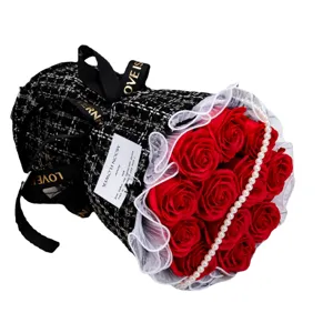Elegant black tweed soap rose bouquet with pearl garland, perfect romantic gift for Valentine's Day.