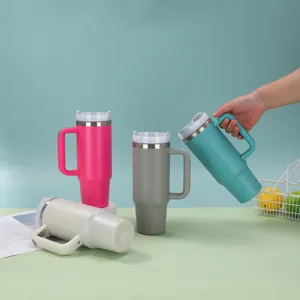 Ανοξείδωτο θερμός ποτήρι 30oz με λαβή και καλαμάκι, μεγάλη ταξιδιωτική κούπα χωρητικότητας.