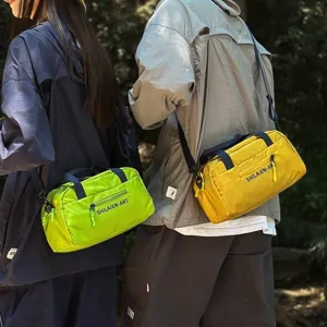 Japanischer Stil Sportlich Nylon Umhängetasche Unisex Buchstabendruck Leichte Outdoor Schultertasche Lässige Handtasche Baseballtasche