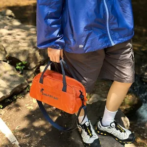 Lebhafte orangefarbene japanische Sporttasche für Outdoor-Einsatz mit verstellbarem Gurt